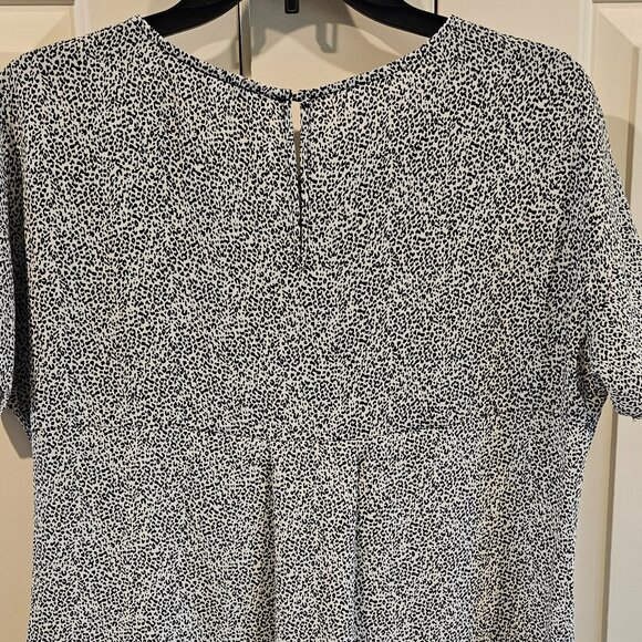 DR 2 women's blouse - Picture 3 of 4